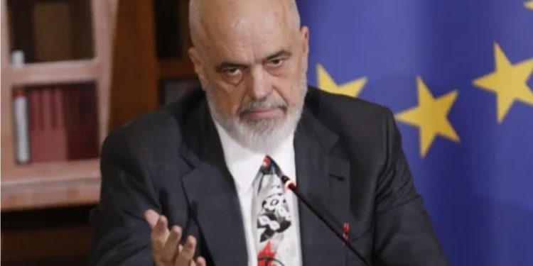 Rama ndërpret konferencën për shtyp, ja çfarë ndodhi në përballjen “live” me gazetarët…