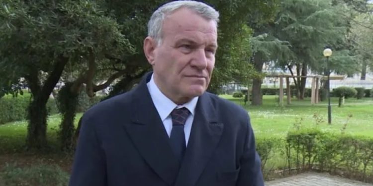 Rritja e çmimit të naftës, ish-ministri i Financave tregon masat që duhet të marrë qeveria