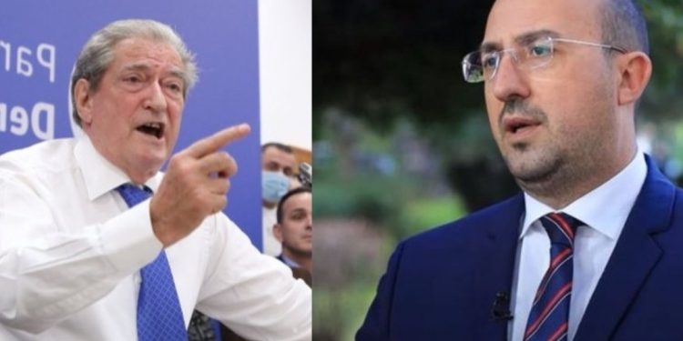 “I thamë që po na çon në rrugën e gabuar”/ E zbulon Korreshi: Deputetët e PD i dolën kundër Berishës