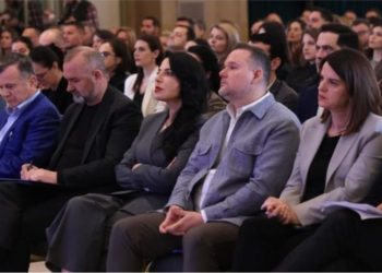 Dalin EMRAT/ Kush janë drejtuesit e rinj të PS në 12 qarqet, ja surprizat e Ramës…