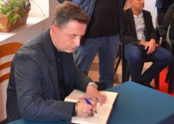 U përcoll për në banesën e fundit, Erion Braçe i jep lamtumirën…