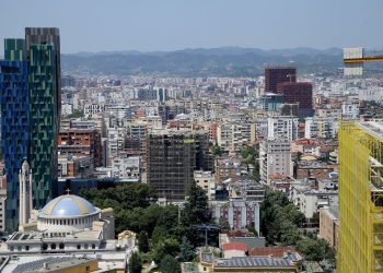 LAJM I KEQ/ “Fluturojnë” çmimet e banesave: Kush janë zonat më të shtrenjta dhe të lira…