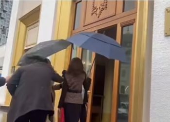 Pas përplasjes me Ramën/ Spiropali i ndalohet hyrja nga Garda, çfarë ndodhi! Shiko VIDEO-n…