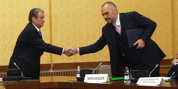 Edi Rama tregon për herë të parë PRAPASKENAT e takimit me Berishën në…