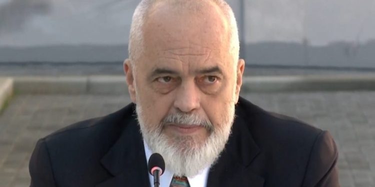 Ngjarja në Zvërnec/ Rama “shpërthen” keq: Një bandë muskujsh pa tru…