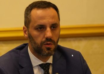 Protesta në Zvërnec/ Reagon fort ministri: Rojet të ndiqen penalisht…