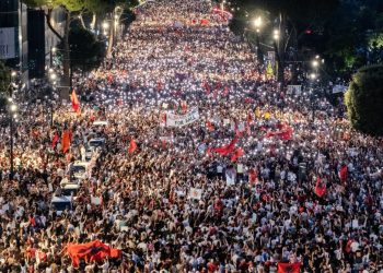 Protesta për “Zvërnecin”/ Çfarë shkruan media ndërkombëtare…