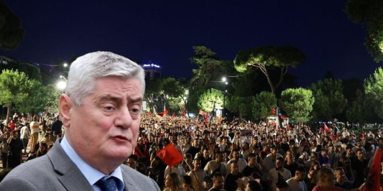 Dash Shehi befason me reagimin për protestën: U bënë vite që nuk shoh, këtë gjë…
