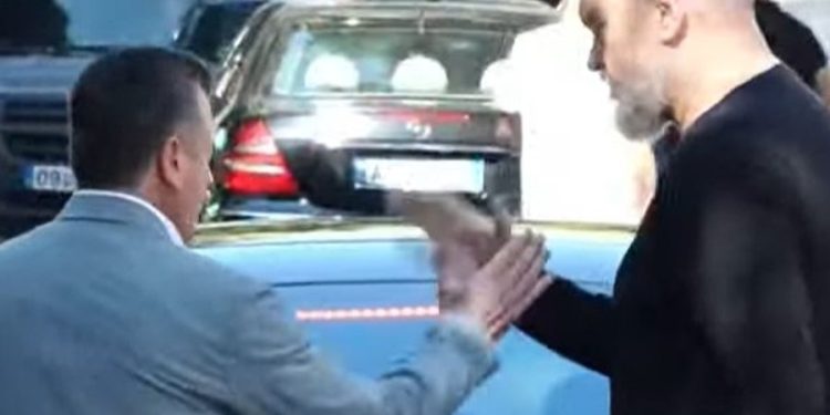 Takimi URGJENT i Ramës me socialistët/ Zbulohet porosia që i la Ballës dhe çfarë u diskutua…