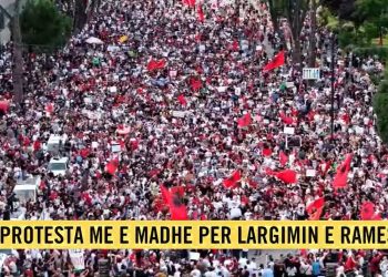 Protesta më e madhe që nga viti ’90! Pamjet me dron, “deti” i qytetarëve….