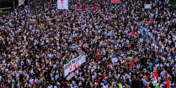 E pabesueshme! E gjithë bota po flet për Shqipërinë, çfarë shkruajnë…