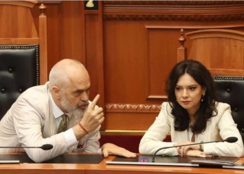 Ajo kërkoi dorëheqjen/ Rama “shpërthen” kundër Spiropalit: Kam frikë se…