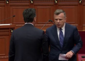 “Gjobaxhi, hajdut…”/ Balla përplaset me Shehajn për protestën kundër Zvërnecit: Ti ça dreqin ke?! Nuk ke…