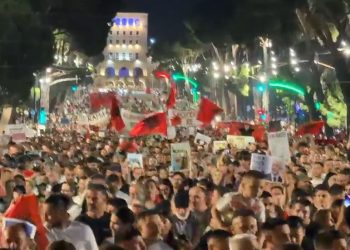 E pazakontë/ Nuk e priste askush! Çfarë ndodhi sot në protestën e Zvërnecit…