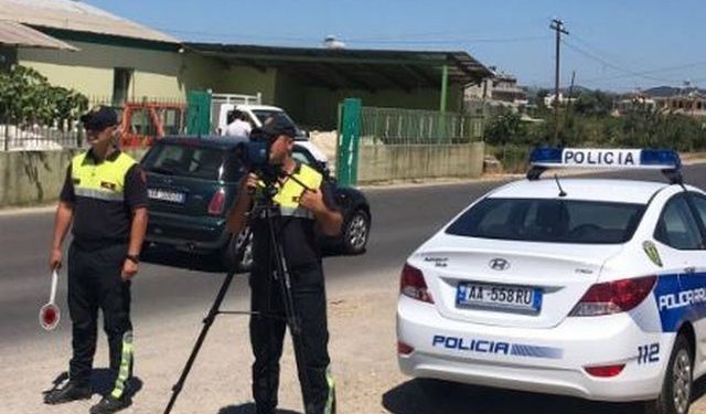 Kufij të rinj shpejtësie/ Qeveria ndryshon rregullat në rrugët e Shqipërisë, kujdes shoferët…