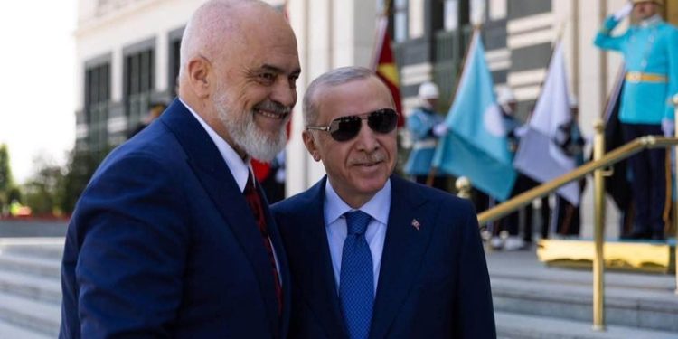 Çfarë ndodhi në takimin Rama-Erdogan në Ankara? Dalin detajet nga biseda…