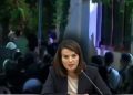 Protestuesit shembën derën e komisariatit/ Zv.kryeministrja tregon kush qëndron pas…