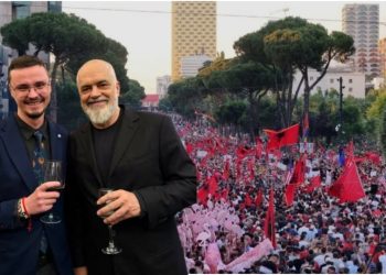 Ka idhull Ramën, këshilltari socialist habit me deklaratën për protestuesit: Nuk u del rroga pasi…