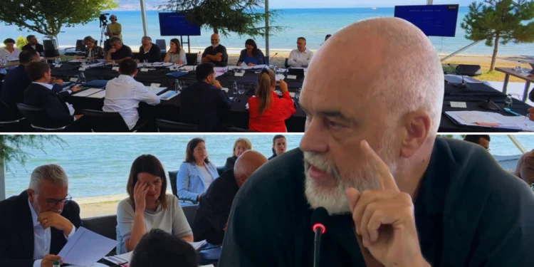 LAJM I FUNDIT/ Rama ZBULON çfarë diskutoi me ministrat në Pogradec: Kemi vendosur…
