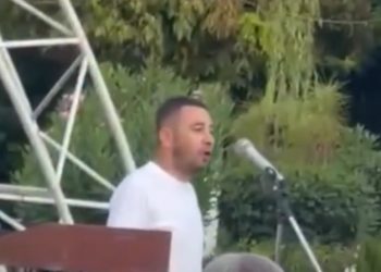 Zyrtari i bashkisë jep DORËHEQJEN “live”: Kjo qeveri po ua heq…