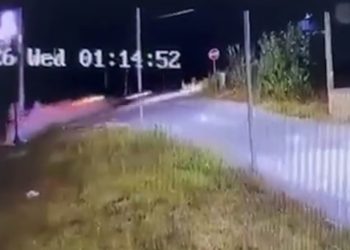 Publikohet VIDEO-ja/ Momenti i aksidentit tragjik në Durrës ku humbën jetën 3 të rinjtë…