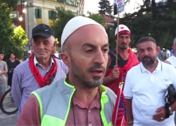 Organizatori i protestës paralajmëron LËVIZJE në shtator: Nëse Rama nuk jep dorëheqjen…