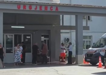 “Kemi vendosur bombë”/ Policia “blindon” Spitalet, Prokurorinë, Gjykatat! Alarm në këto qytete…
