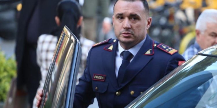 Zhvillim i pabesueshëm! LAJM I FUNDIT: SPAK dhe BKH kontrolle në banesën e Ilir Prodës…