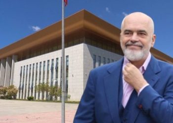 Përplasja për “pagat” e gjyqtarëve/ Rama i vendosur: Kurrë jo! Kjo nuk është…
