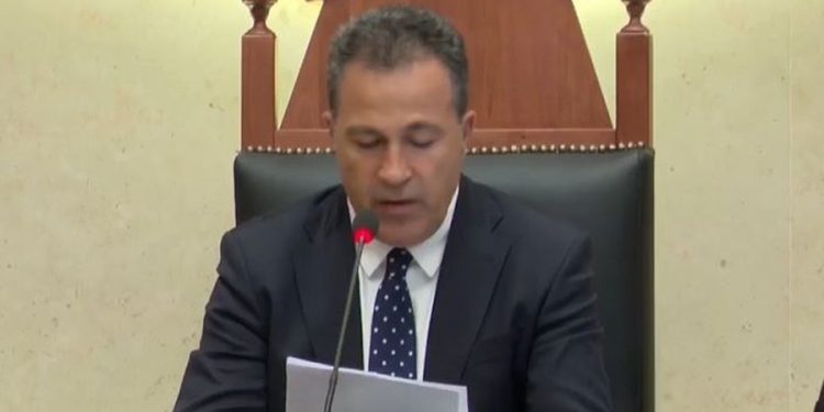 Peleshi hap seancën plenare dhe jep premtimin: Do punojmë fort për…