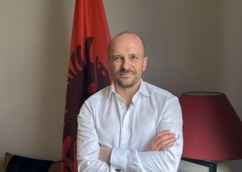 Ndryshime në trupën diplomatike, kush është ambasadori i ri i Shqipërisë në…