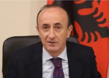 Dash Sula në krah të kryeministrit Edi Rama tregon vendimin e “prerë”: Nuk do të tolerojmë…