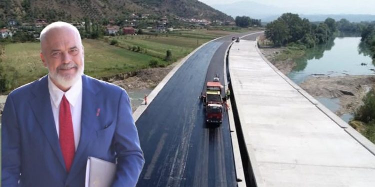 Me shpejtësi 140 km/h në autostradën e re! Në përfundim 6 fazat e para të rrugës, mbyllet brenda vitit…