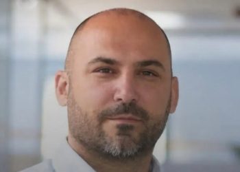EMRI/ Ja kush është drejtori i ri i shërbimit të transportit rrugor në qytetin…