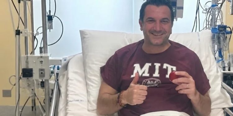 U dërgua me urgjencë në spital/ Kush e rrëzoi?! Erion Veliaj thyen këmbën pas…