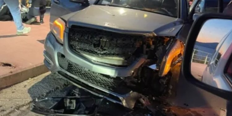 Aksident I RËNDË në aksin kombëtar! Përplasen keq automjetet, dy persona…