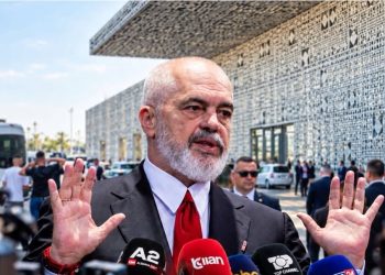 Edi Rama konferencë URGJENTE sapo të kthehet nga Amerika, çfarë do ndodhë sot në Rinas….