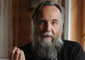 Ideologu i Putinit propagandë kundër BE, ‘ftesë’ e papritur: Shqiptarët dhe Serbia të bëhet bashkë…