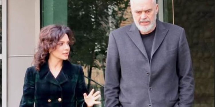 “Tërmet” brenda PS/ Spiropali i shkruan letër Edi Ramës: IK, ndjeje si përgjegjësi madhore…