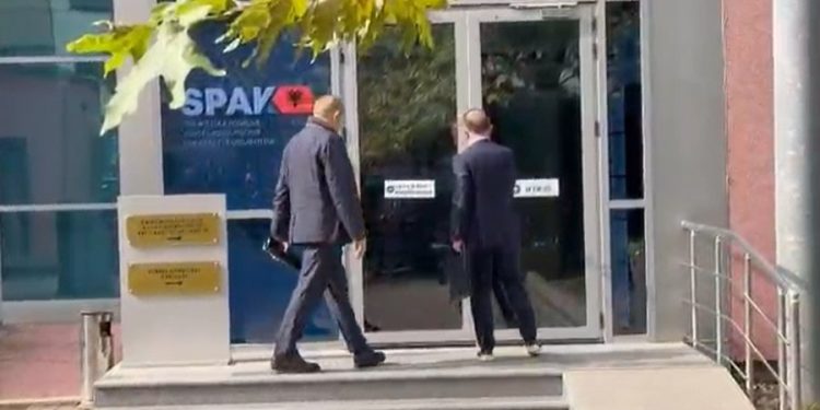 E PAPRITUR! Kush është miliarderi shqiptar që shkon në SPAK…