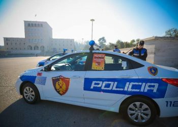LAJM I FUNDIT/ Alarm për bombë në Kryeministri, shtohen forcat policore! Ç’po ndodh…