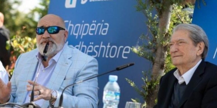 Analizë/ Pse furia e Donald Trump ndaj LaCivita ka lidhje me Berishën?