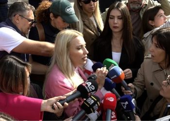 Drejtoresha flet në emër të qeverisë: Edi Rama po iu pret! Ja PROPOZIMI për studentët…