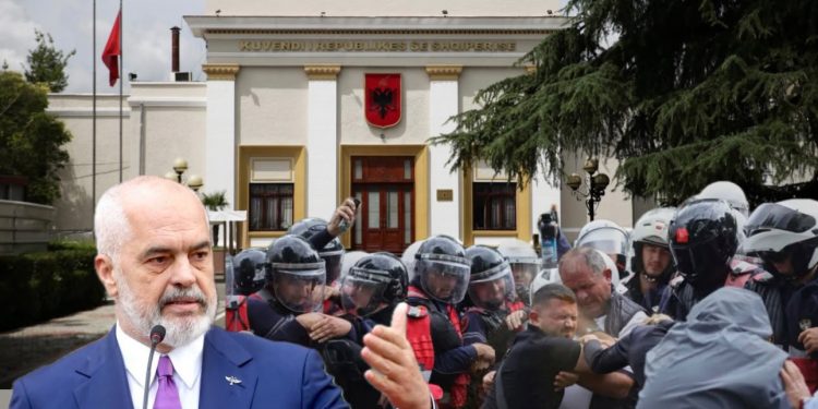 “Janë orë të vështira”/ Rama REAGON për herë të parë për studentët që i “vunë flakën” Tiranës…