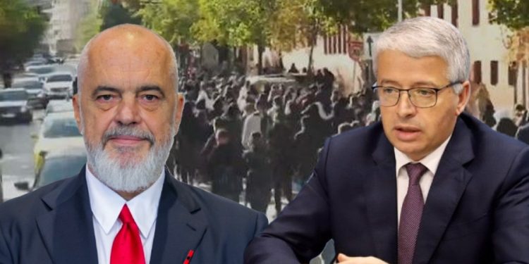 Ish-ministri Lleshaj detaje të pazakonta: Ka shërbime të huaja, ja kush duhet të japë dorëheqjen…