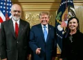 Rama publikon FOTON me presidentin Amerikan Donald Trump dhe ironizon: Ndoshta s’del që…